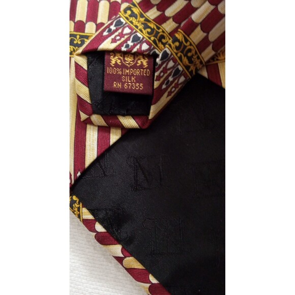 Metropolitan Museum of Art Imported Silk Neck Tie Red Gold Victorian Design VTG - Picture 4 of 4